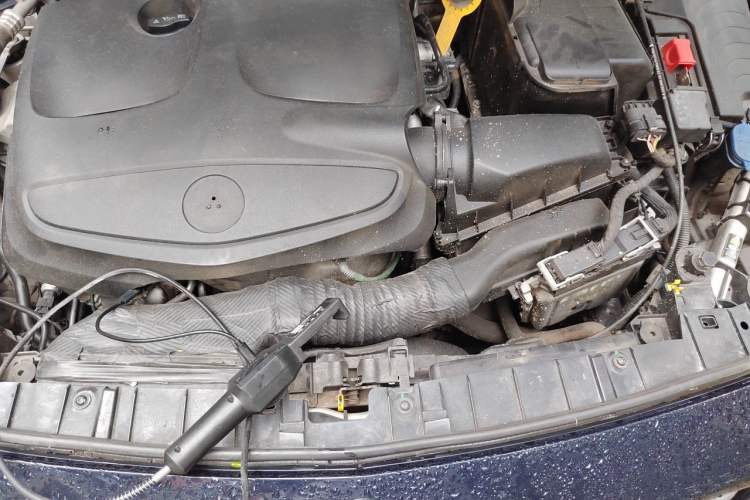 Used Mercedes-Benz GLA 2016 GLA 200 Fashion Model Engine Bay