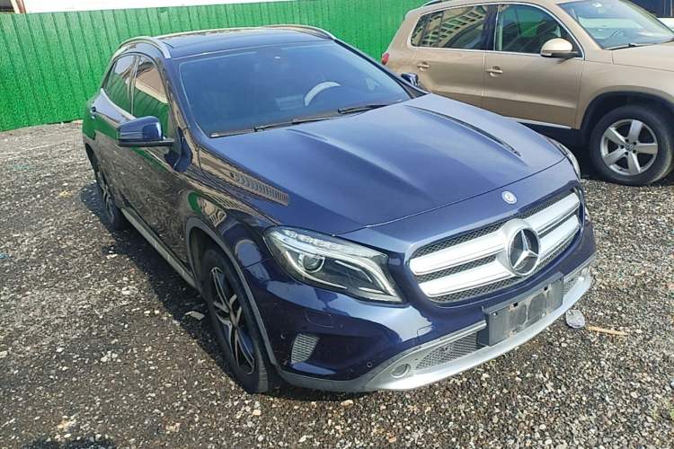 Used Mercedes-Benz GLA 2016 GLA 200 Fashion Model Exterior 1