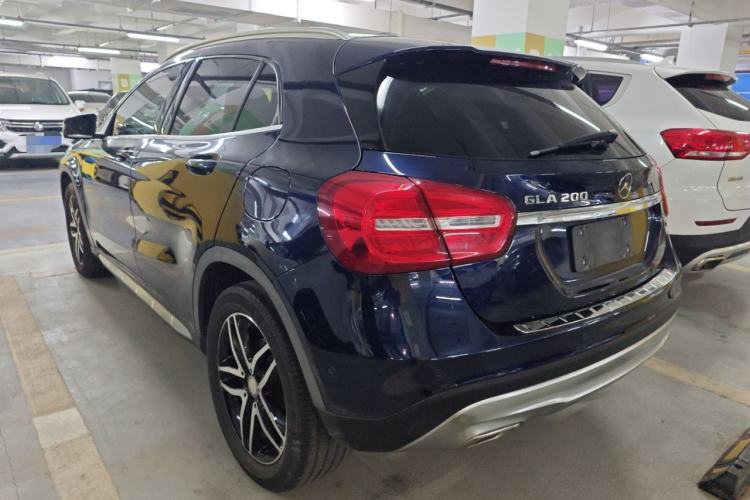 Used Mercedes-Benz GLA 2016 GLA 200 Fashion Model Exterior 2