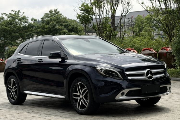 Used Mercedes-Benz GLA 2016 GLA 220 4MATIC Fashion Edition Exterior 2