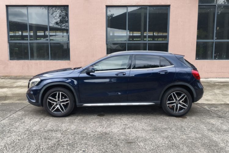 Used Mercedes-Benz GLA 2016 GLA 200 Fashion Model Exterior 2