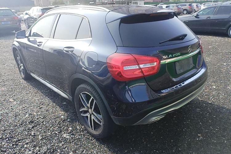 Used Mercedes-Benz GLA 2016 GLA 200 Fashion Model Exterior 2