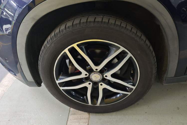 Used Mercedes-Benz GLA 2016 GLA 200 Fashion Model Exterior 4