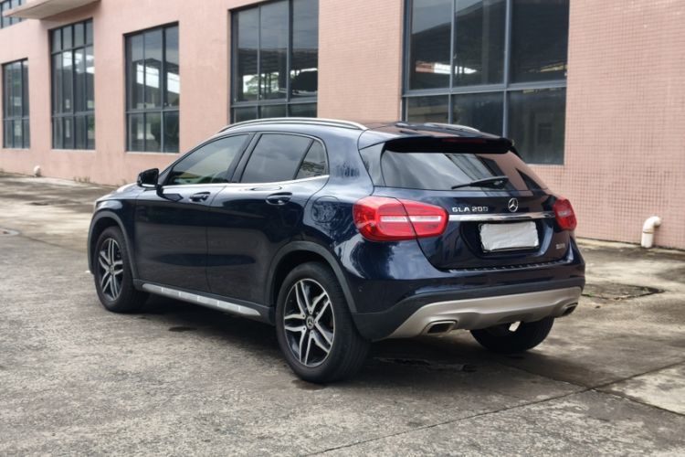 Used Mercedes-Benz GLA 2016 GLA 200 Fashion Model Exterior 8