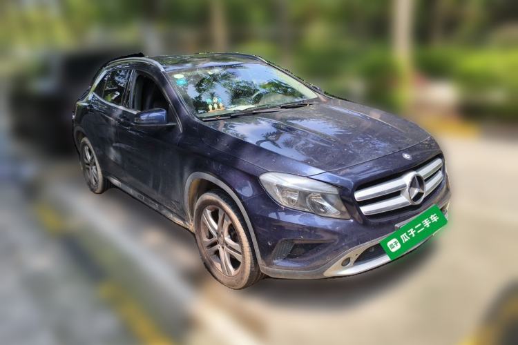 Used Mercedes-Benz GLA 2016 GLA 200 Sport Edition Front Right 45 Deg