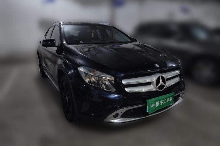 Used Mercedes-Benz GLA 2016 GLA 200 Sport Edition Front Right 45 Deg