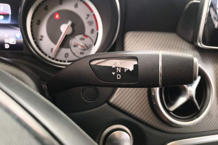 Used Mercedes-Benz GLA 2016 GLA 200 Sport Edition Gear Lever