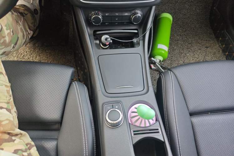 Used Mercedes-Benz GLA 2016 GLA 200 Fashion Model Gear Lever