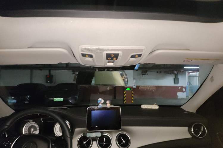 Used Mercedes-Benz GLA 2016 GLA 200 Fashion Model Headliner