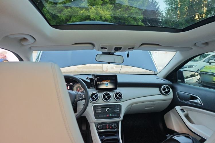Used Mercedes-Benz GLA 2016 GLA 200 Fashion Model Headliner