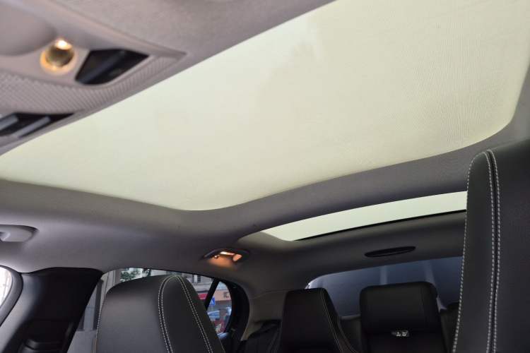 Used Mercedes-Benz GLA 2016 GLA 200 Fashion Model Headliner