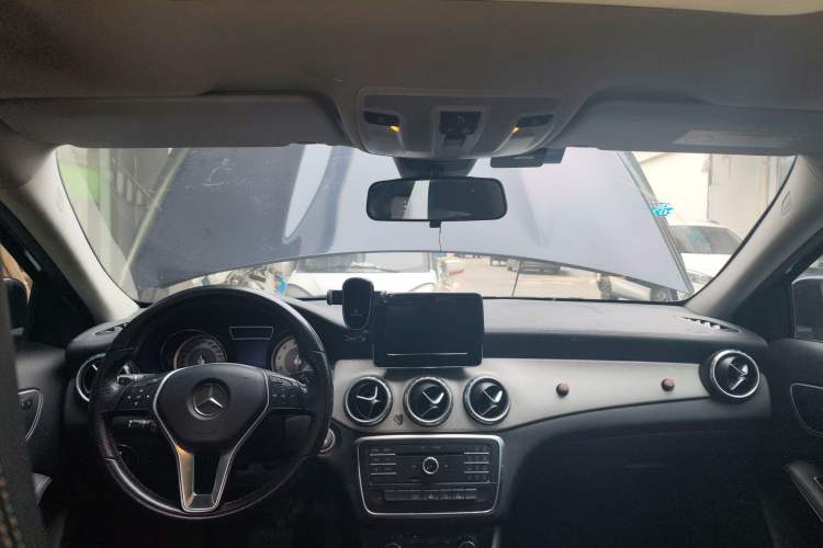 Used Mercedes-Benz GLA 2016 GLA 200 Fashion Model Headliner