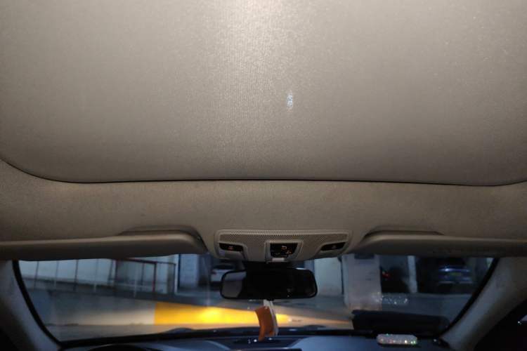 Used Mercedes-Benz GLA 2016 GLA 200 Sport Edition Headliner