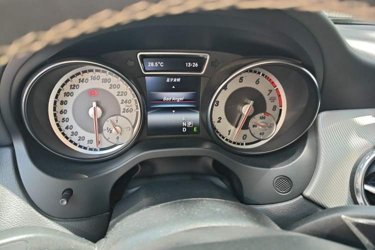 Used Mercedes-Benz GLA 2016 GLA 220 4MATIC Fashion Edition Instrument Cluster