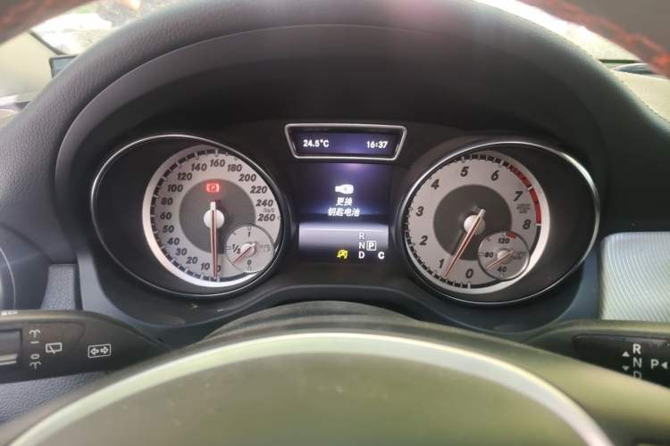Used Mercedes-Benz GLA 2016 GLA 200 Fashion Model Instrument Cluster