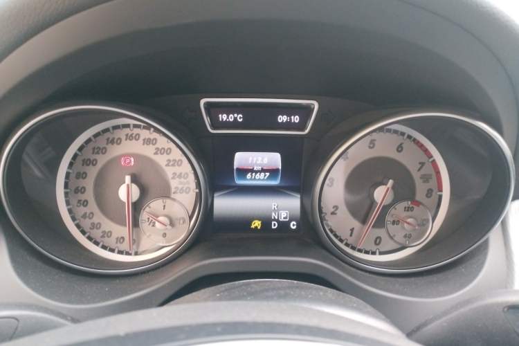 Used Mercedes-Benz GLA 2016 GLA 200 Fashion Model Instrument Cluster
