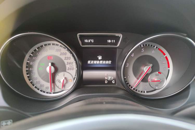 Used Mercedes-Benz GLA 2016 GLA 200 Fashion Model Instrument Cluster