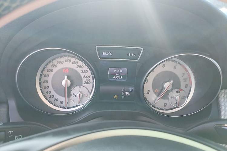 Used Mercedes-Benz GLA 2016 GLA 200 Fashion Model Instrument Cluster