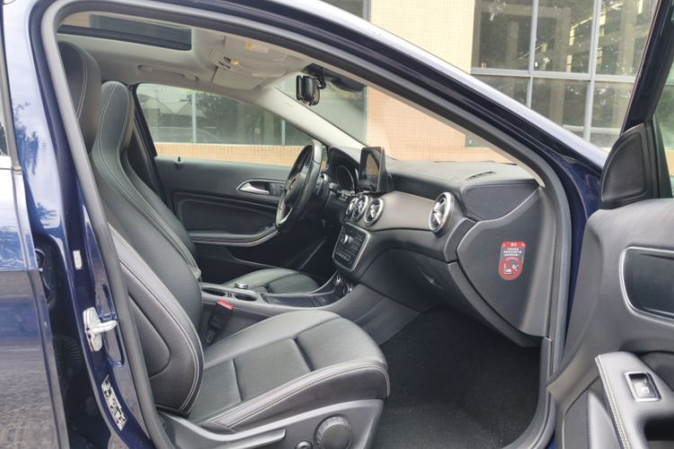 Used Mercedes-Benz GLA 2016 GLA 200 Fashion Model Interior 10