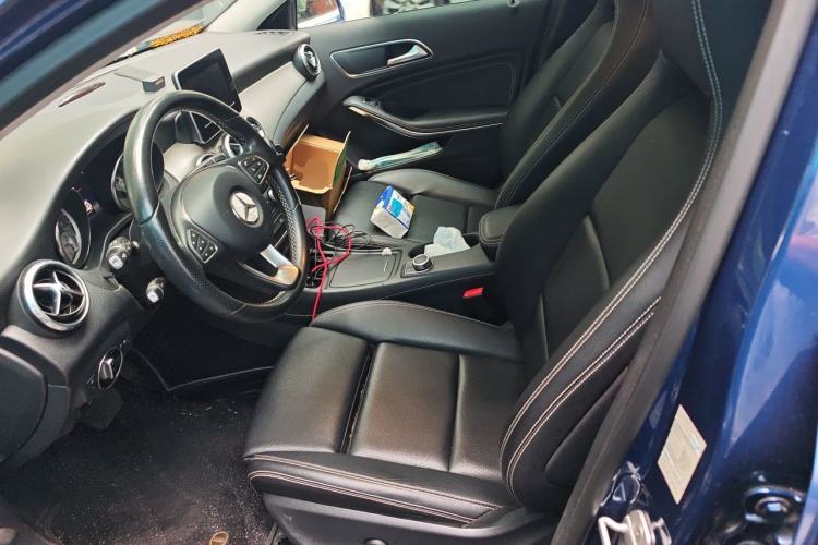 Used Mercedes-Benz GLA 2016 GLA 200 Sport Edition Left Front Seat