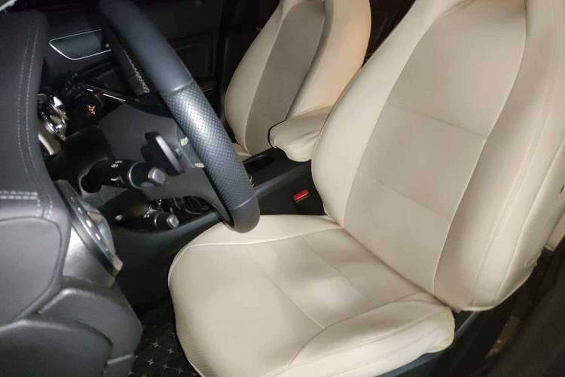 Used Mercedes-Benz GLA 2016 GLA 200 Fashion Model Left Front Seat