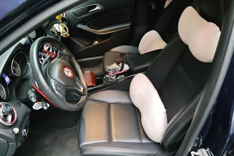Used Mercedes-Benz GLA 2016 GLA 200 Sport Edition Left Front Seat