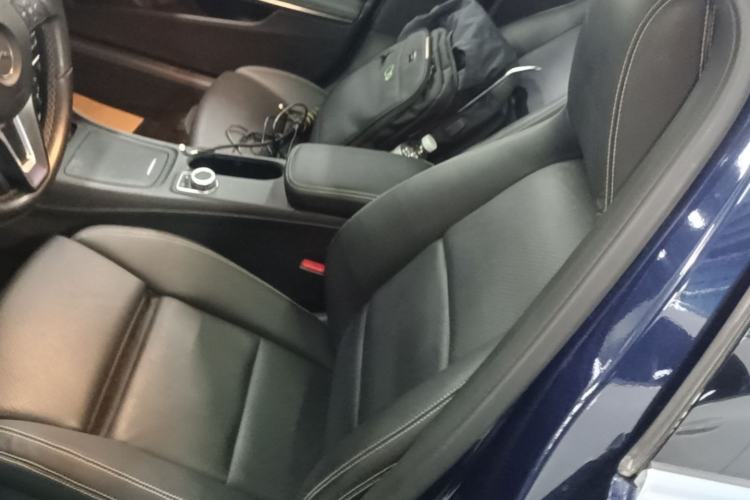 Used Mercedes-Benz GLA 2016 GLA 200 Sport Edition Left Front Seat