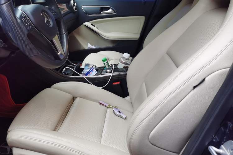 Used Mercedes-Benz GLA 2016 GLA 200 Fashion Model Left Front Seat