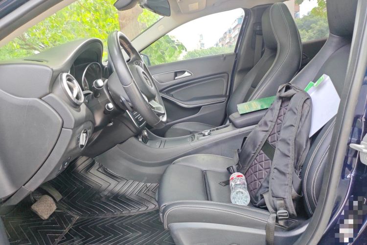 Used Mercedes-Benz GLA 2016 GLA 200 Sport Edition Left Front Seat