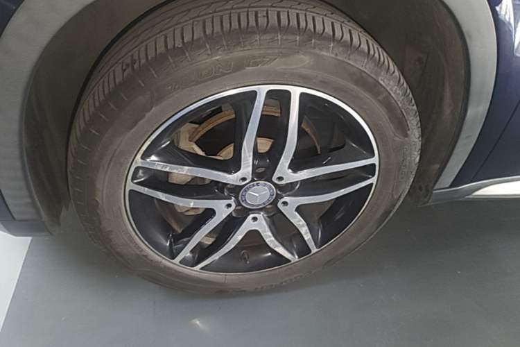 Used Mercedes-Benz GLA 2016 GLA 220 4MATIC Fashion Edition Left Front Wheel Hub