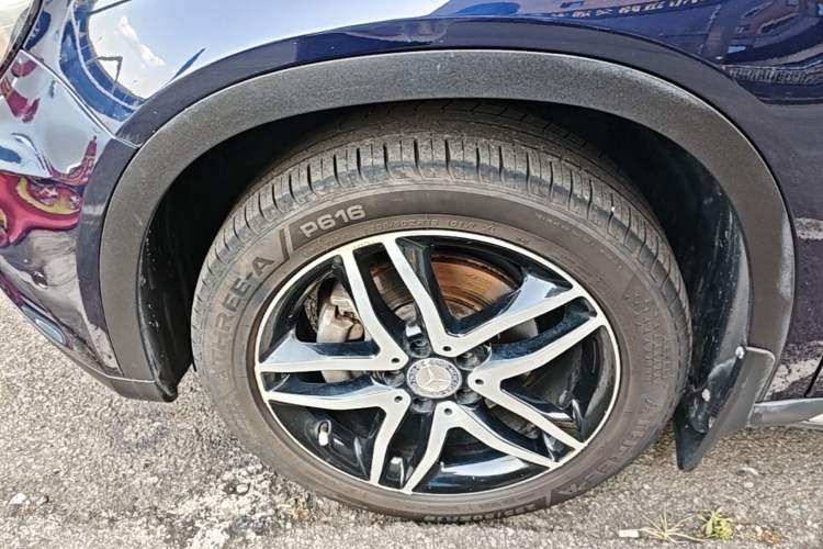 Used Mercedes-Benz GLA 2016 GLA 200 Fashion Model Left Front Wheel Hub