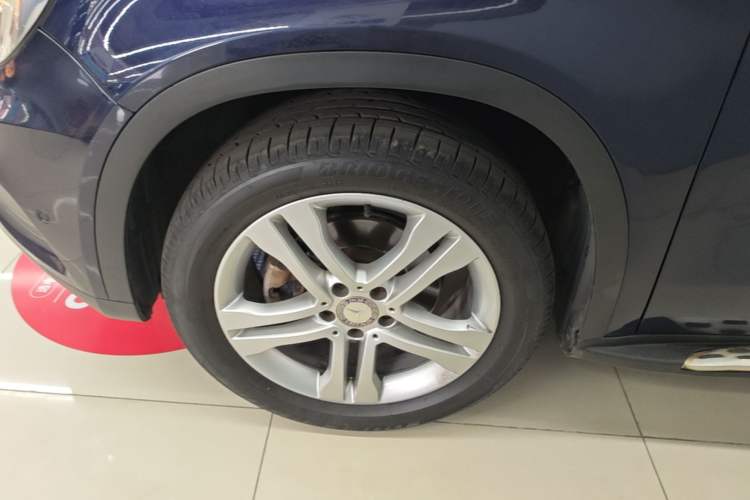 Used Mercedes-Benz GLA 2016 GLA 200 Sport Edition Left Front Wheel Hub
