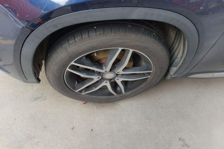 Used Mercedes-Benz GLA 2016 GLA 220 4MATIC Fashion Edition Left Front Wheel Hub