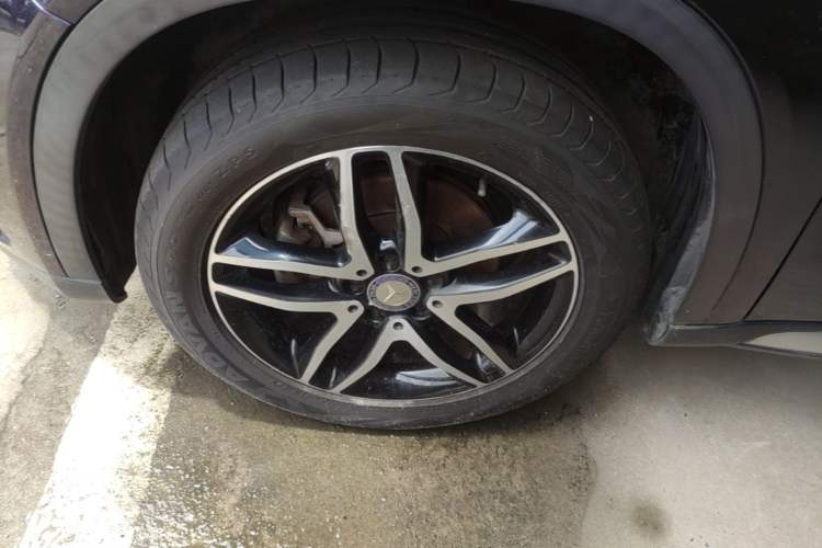 Used Mercedes-Benz GLA 2016 GLA 220 4MATIC Fashion Edition Left Front Wheel Hub