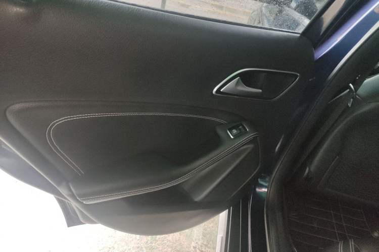 Used Mercedes-Benz GLA 2016 GLA 200 Sport Edition Left Rear Door Interior