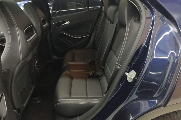 Used Mercedes-Benz GLA 2016 GLA 200 Sport Edition Left Rear Seat