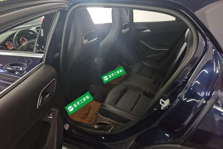 Used Mercedes-Benz GLA 2016 GLA 220 4MATIC Fashion Edition Left Rear Seat