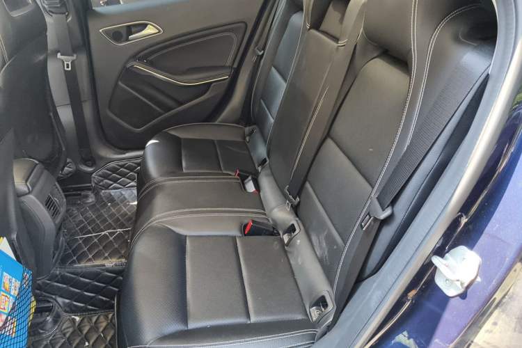 Used Mercedes-Benz GLA 2016 GLA 200 Sport Edition Left Rear Seat