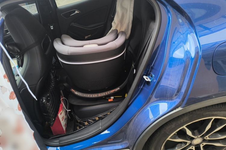 Used Mercedes-Benz GLA 2016 GLA 200 Blue Edition Left Rear Seat