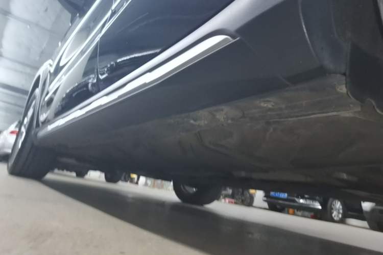 Used Mercedes-Benz GLA 2016 GLA 200 Sport Edition Left Side Sill