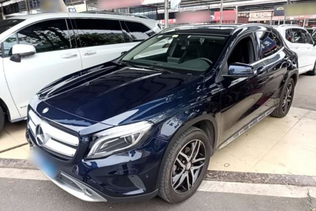 Ojetý Mercedes-Benz GLA 2016 GLA 200 Fashion Model