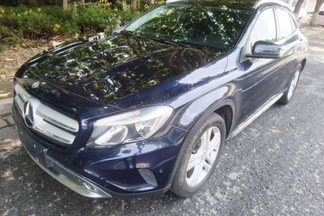 Ojetý Mercedes-Benz GLA 2016 GLA 200 Sport Edition