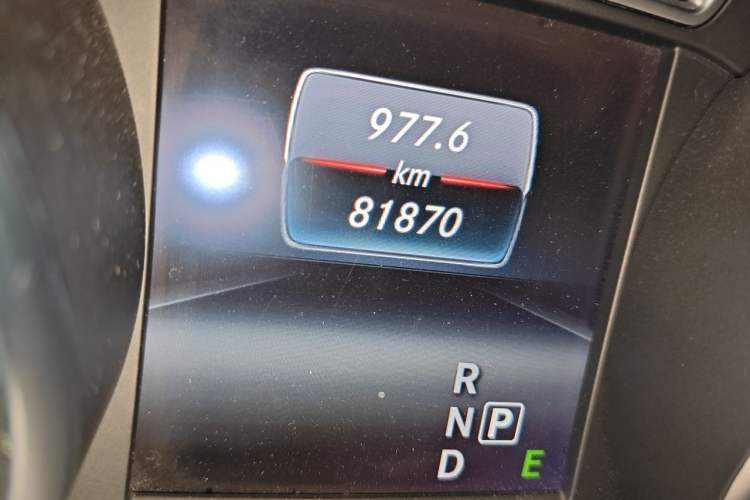 Used Mercedes-Benz GLA 2016 GLA 220 4MATIC Fashion Edition Odometer Close Up