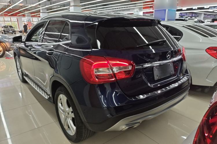Used Mercedes-Benz GLA 2016 GLA 200 Sport Edition Rear Left 45 Deg