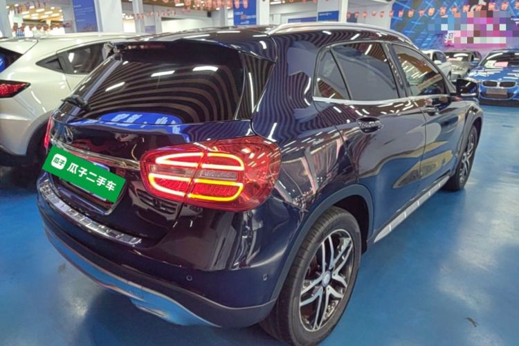 Used Mercedes-Benz GLA 2016 GLA 220 4MATIC Fashion Edition Rear Right 45 Deg