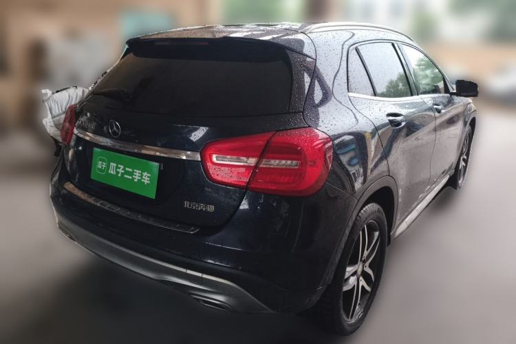 Used Mercedes-Benz GLA 2016 GLA 200 Fashion Model Rear Right 45 Deg