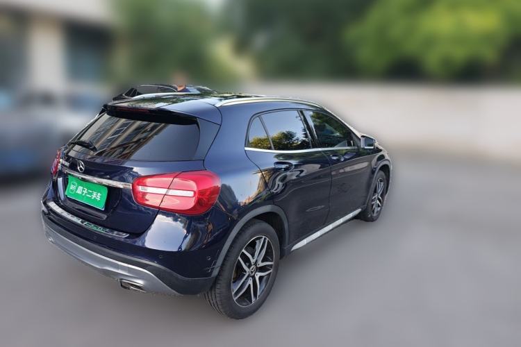 Used Mercedes-Benz GLA 2016 GLA 200 Fashion Model Rear Right 45 Deg