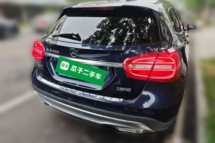 Used Mercedes-Benz GLA 2016 GLA 200 Fashion Model Rear Right 45 Deg
