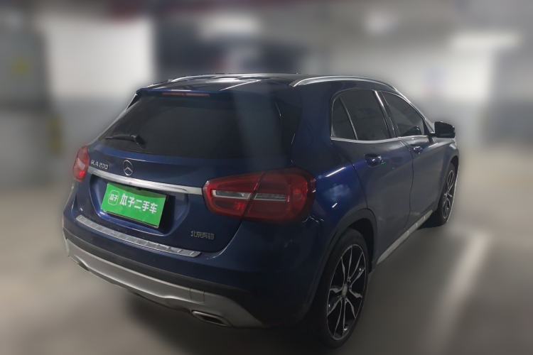 Used Mercedes-Benz GLA 2016 GLA 200 Blue Edition Rear Right 45 Deg