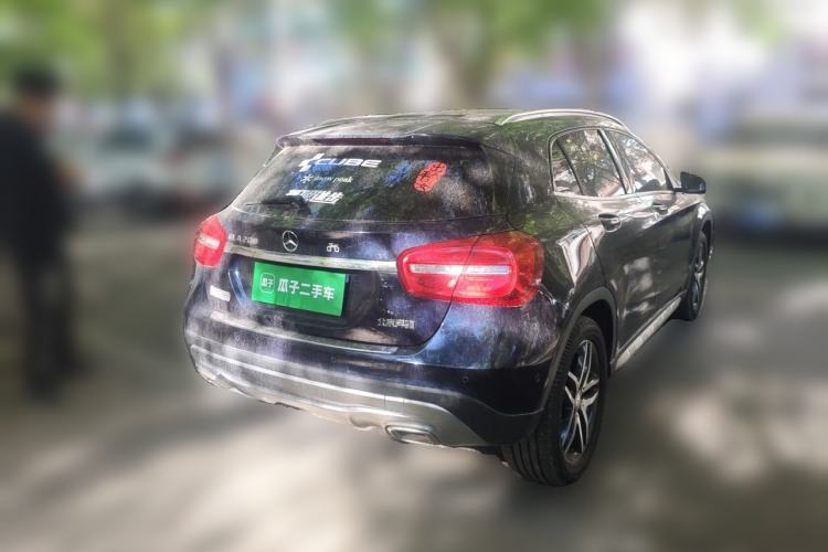 Used Mercedes-Benz GLA 2016 GLA 200 Fashion Model Rear Right 45 Deg